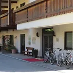 Szálloda Salgart 3*