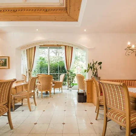 Hotell Salgart Merano